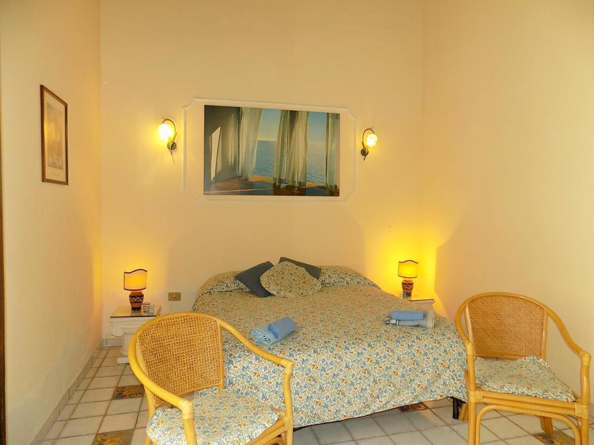 Casa Calla Майори Экстерьер фото
