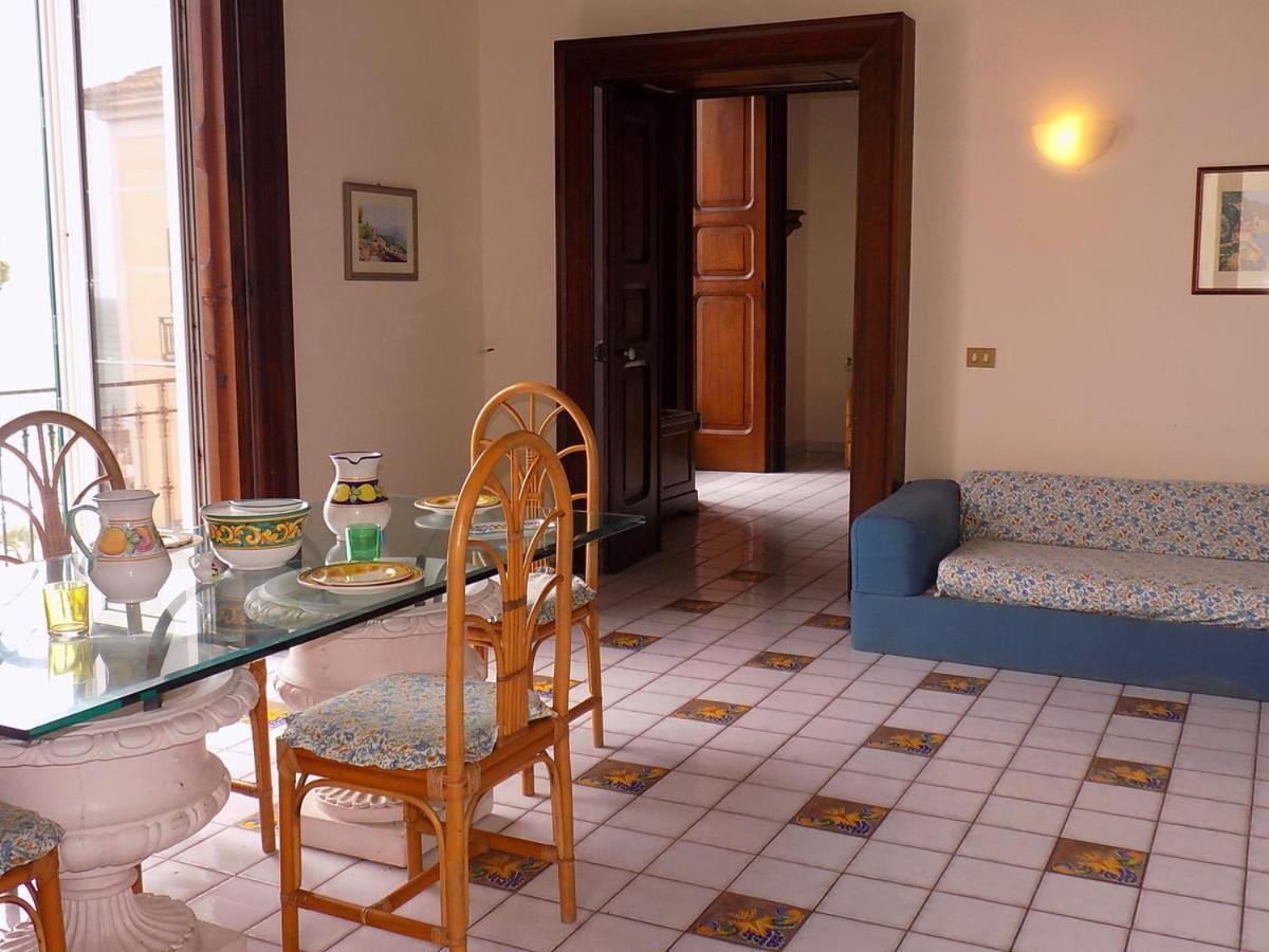 Casa Calla Майори Экстерьер фото