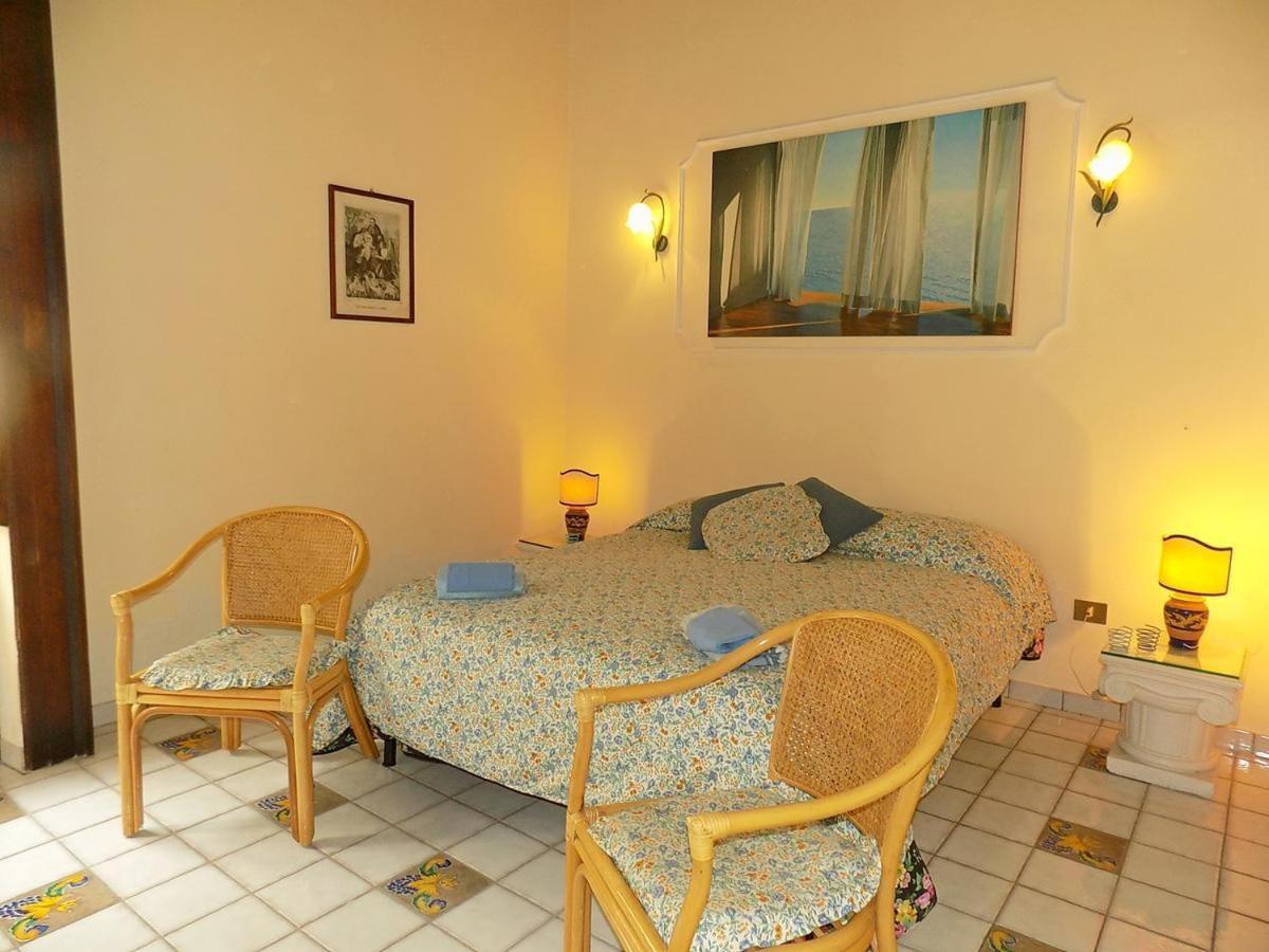 Casa Calla Майори Экстерьер фото